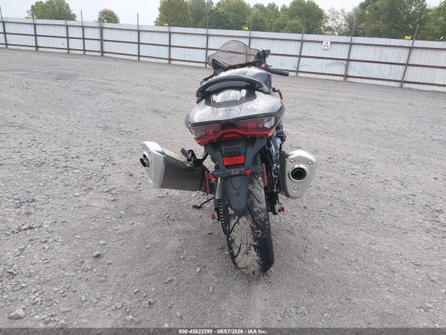45822390 :رقم المزاد ، JS1EJ11B1R7101183 vin ، 2024 Suzuki Gsx1300 Rr مزاد بيع
