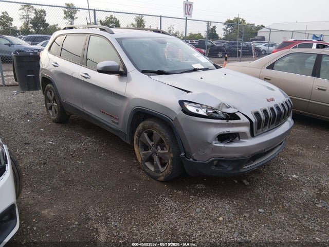 Продажа на аукционе авто 2017 Jeep Cherokee 75th Anniversary Edition, vin: 1C4PJMCS3HW520881, номер лота: 45822397
