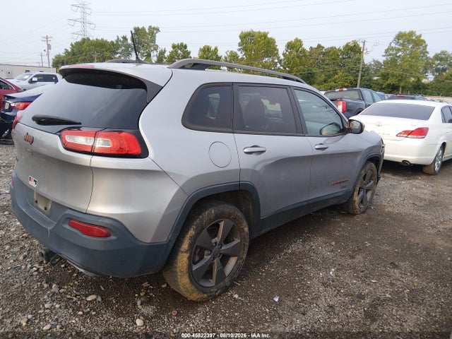 Продажа на аукционе авто 2017 Jeep Cherokee 75th Anniversary Edition, vin: 1C4PJMCS3HW520881, номер лота: 45822397