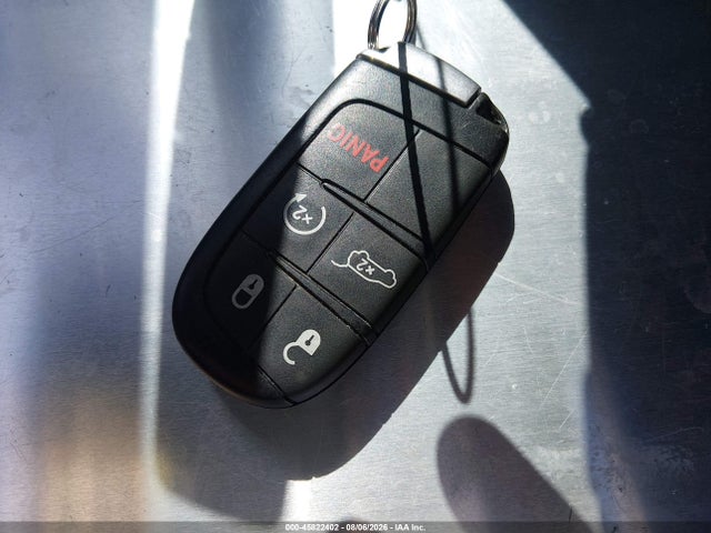 45822402 :رقم المزاد ، 1C4RJEAG8KC789965 vin ، 2019 Jeep Grand Cherokee Upland 4x2 مزاد بيع
