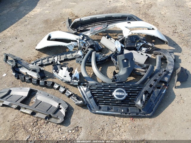 45822437 :رقم المزاد ، 5N1BT3BA2PC805946 vin ، 2023 Nissan Rogue Sv Fwd مزاد بيع