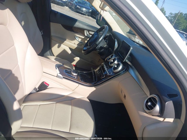 Aukcja sprzedaży 2018 Mercedes-benz C 300 4matic, vin: WDDWF4KB5JR400606, numer aukcji: 45822441