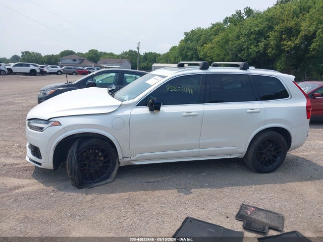 45822446 :رقم المزاد ، YV4BC0PM8H1170103 vin ، 2017 Volvo Xc90 Hybrid T8 R-design مزاد بيع
