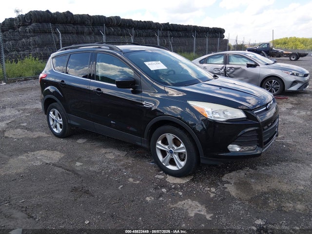 45822449 :رقم المزاد ، 1FMCU0GX0DUA83430 vin ، 2013 Ford Escape Se مزاد بيع