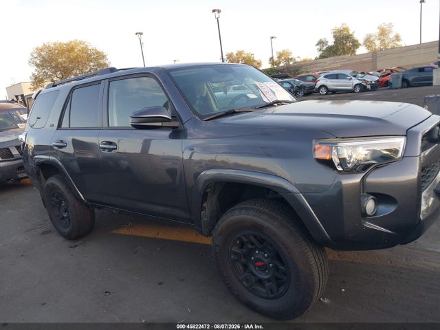 Toyota 4RUNNER SR5 2019 JTEBU5JR1K5664669 Image 14