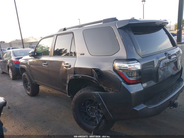Toyota 4RUNNER SR5 2019 JTEBU5JR1K5664669 Image 15