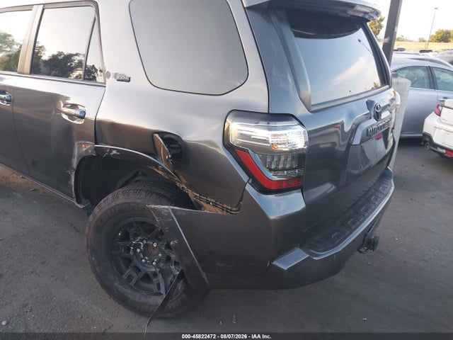 Toyota 4RUNNER SR5 2019 JTEBU5JR1K5664669 Image 12