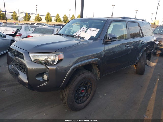 Toyota 4RUNNER SR5 2019 JTEBU5JR1K5664669 Image 2
