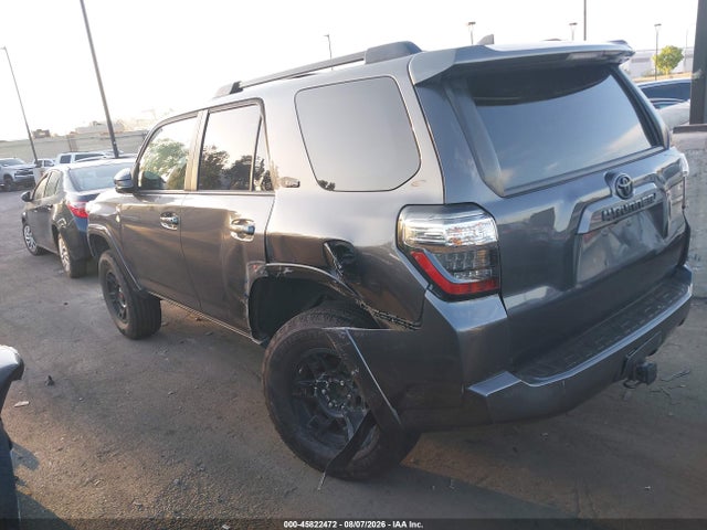 Toyota 4RUNNER SR5 2019 JTEBU5JR1K5664669 Image 3