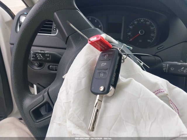 2012 Volkswagen Jetta 2.0l S მანქანა იყიდება აუქციონზე, vin: 3VW2K7AJ7CM407668, აუქციონის ნომერი: 45822488