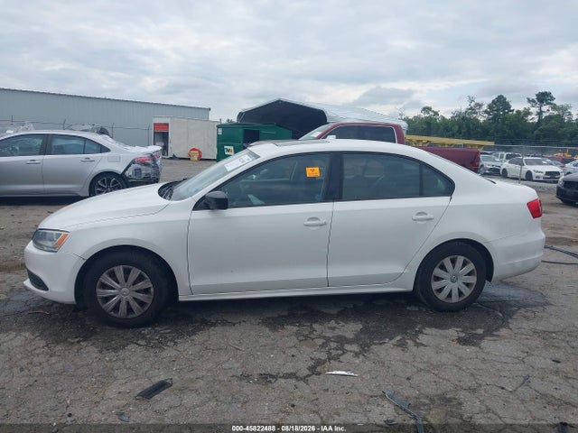 2012 Volkswagen Jetta 2.0l S მანქანა იყიდება აუქციონზე, vin: 3VW2K7AJ7CM407668, აუქციონის ნომერი: 45822488
