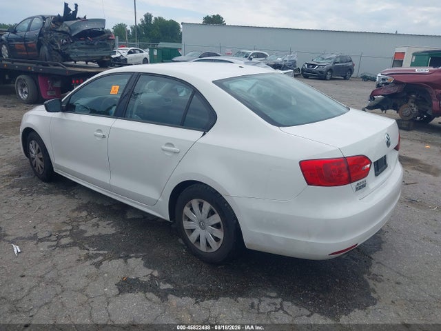 2012 Volkswagen Jetta 2.0l S მანქანა იყიდება აუქციონზე, vin: 3VW2K7AJ7CM407668, აუქციონის ნომერი: 45822488