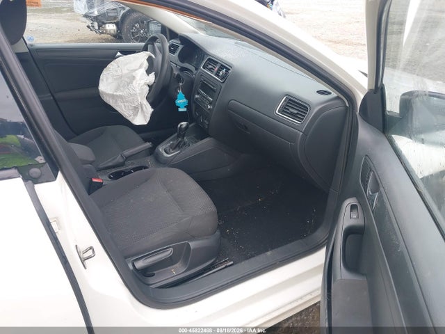 2012 Volkswagen Jetta 2.0l S მანქანა იყიდება აუქციონზე, vin: 3VW2K7AJ7CM407668, აუქციონის ნომერი: 45822488