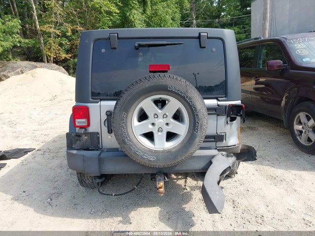 2015 Jeep Wrangler Unlimited Sport მანქანა იყიდება აუქციონზე, vin: 1C4BJWDG9FL745370, აუქციონის ნომერი: 45822504