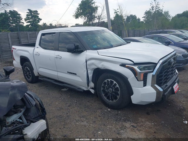 Продаж на аукціоні авто 2024 Toyota Tundra Sr5, vin: 5TFLA5DB7RX201658, номер лоту: 45822508