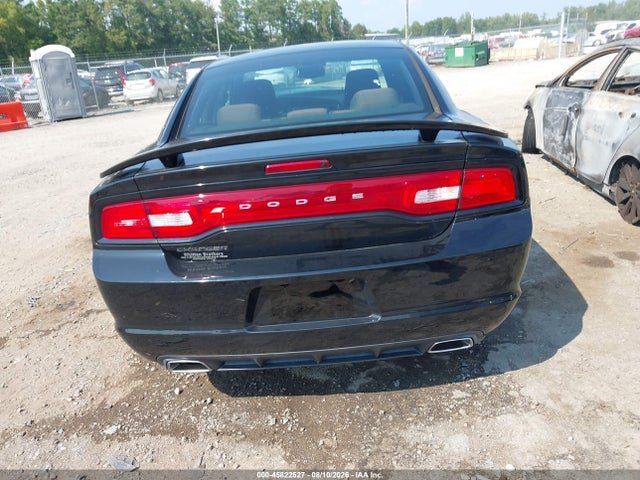 2C3CDXBG9EH363165 Dodge Charger Se