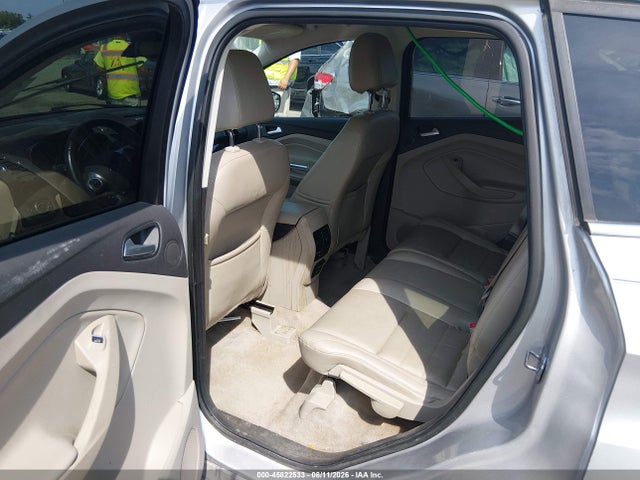 1FMCU9J93FUC66936 Ford Escape Titanium