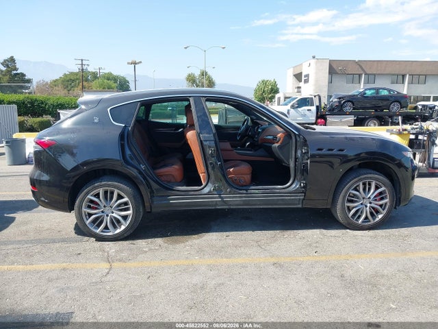 Продаж на аукціоні авто 2021 Maserati Levante S Granlusso, vin: ZN661YUL8MX365578, номер лоту: 45822552