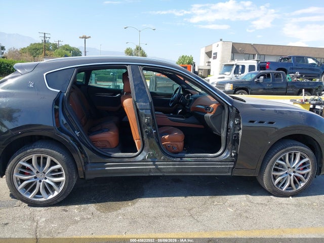 Продаж на аукціоні авто 2021 Maserati Levante S Granlusso, vin: ZN661YUL8MX365578, номер лоту: 45822552