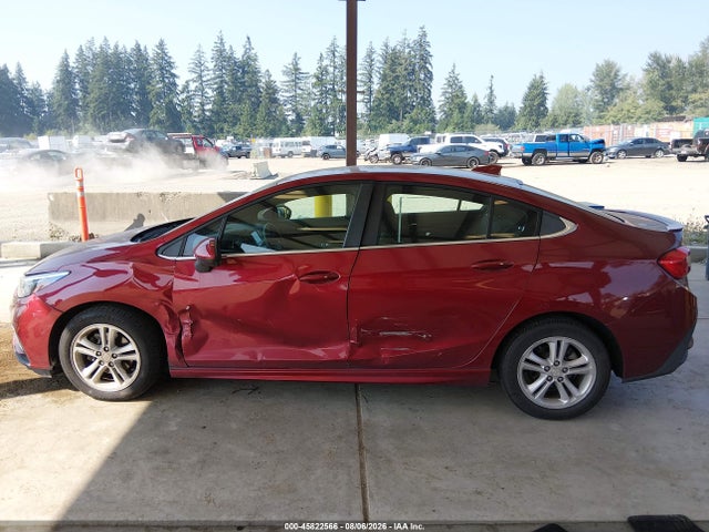 1G1BE5SM2J7205134 Chevrolet Cruze Lt Auto