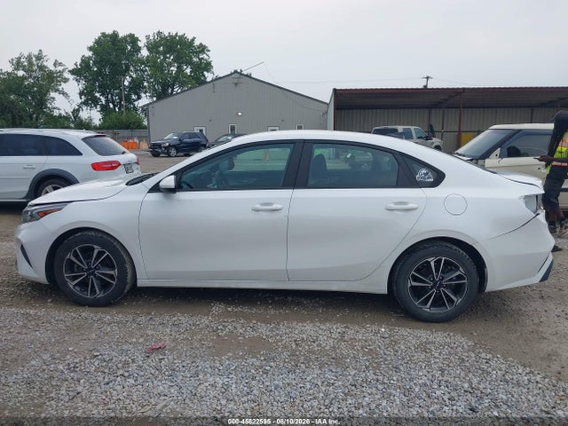 Продажа на аукционе авто 2023 Kia Forte Lxs, vin: 3KPF24AD8PE507811, номер лота: 45822595