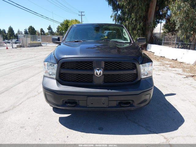 Продажа на аукционе авто 2019 Ram 1500 Classic Tradesman  4x4 6'4 Box, vin: 1C6RR7FG8KS648100, номер лота: 45822599