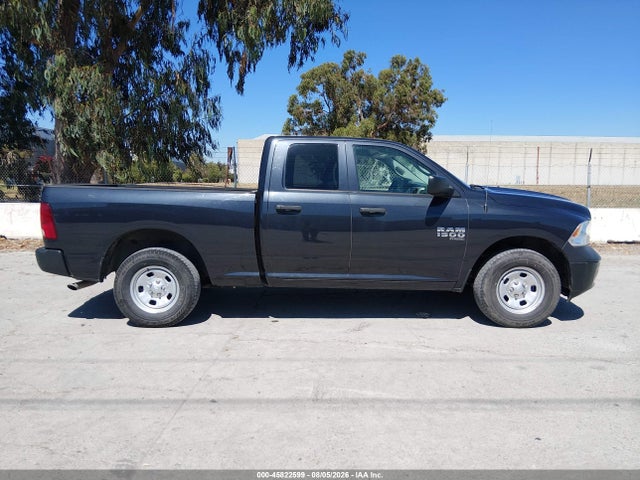 Продажа на аукционе авто 2019 Ram 1500 Classic Tradesman  4x4 6'4 Box, vin: 1C6RR7FG8KS648100, номер лота: 45822599