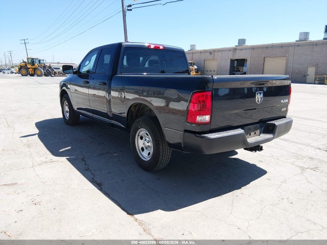 Продажа на аукционе авто 2019 Ram 1500 Classic Tradesman  4x4 6'4 Box, vin: 1C6RR7FG8KS648100, номер лота: 45822599