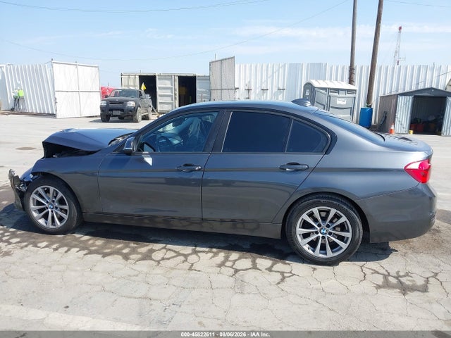 Продаж на аукціоні авто 2017 Bmw 320i, vin: WBA8A9C55HK620478, номер лоту: 45822611