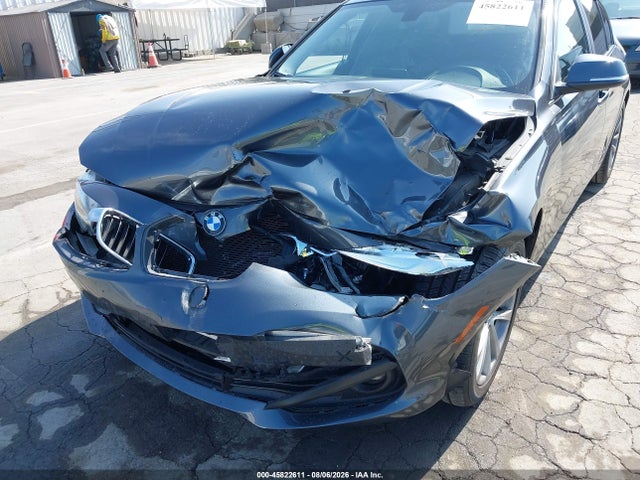 Продаж на аукціоні авто 2017 Bmw 320i, vin: WBA8A9C55HK620478, номер лоту: 45822611