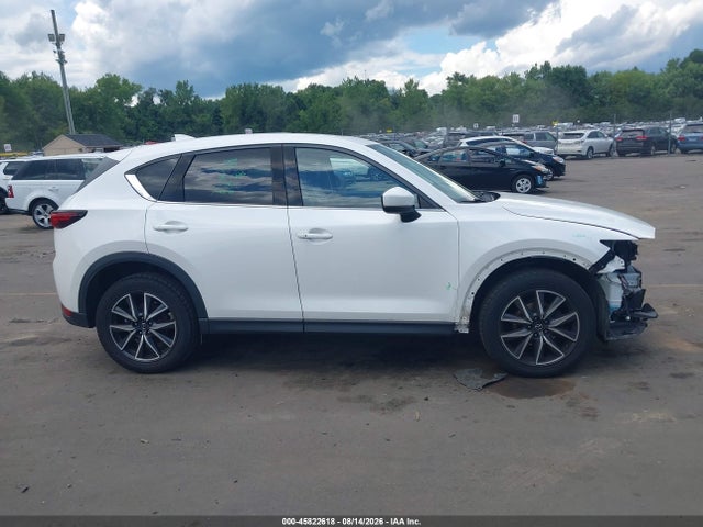 Продажа на аукционе авто 2018 Mazda Cx-5 Grand Touring, vin: JM3KFBDM8J0409226, номер лота: 45822618