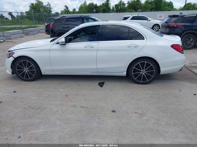 55SWF8DB9LU332557 Mercedes-Benz C 300