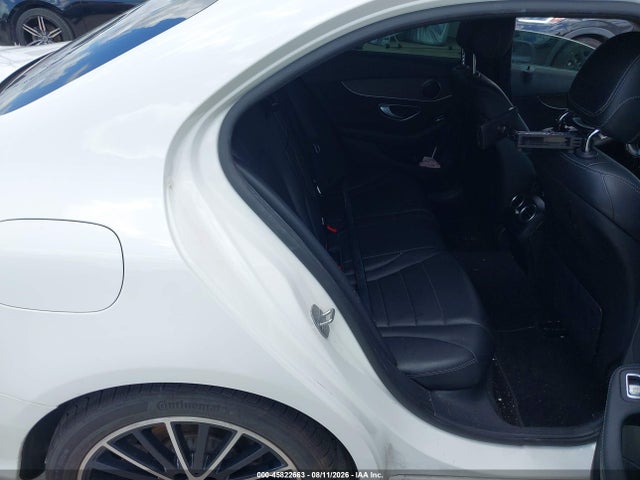 55SWF8DB9LU332557 Mercedes-Benz C 300