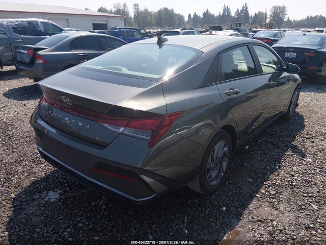 KMHLM4DG5RU677725 Hyundai ELANTRA SEL