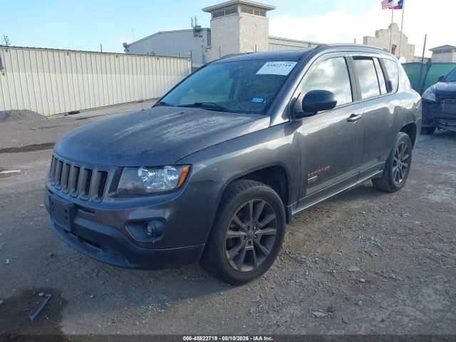 Jeep Compass 75th Anniversary 2016 1C4NJCBB0GD785870 Image 2