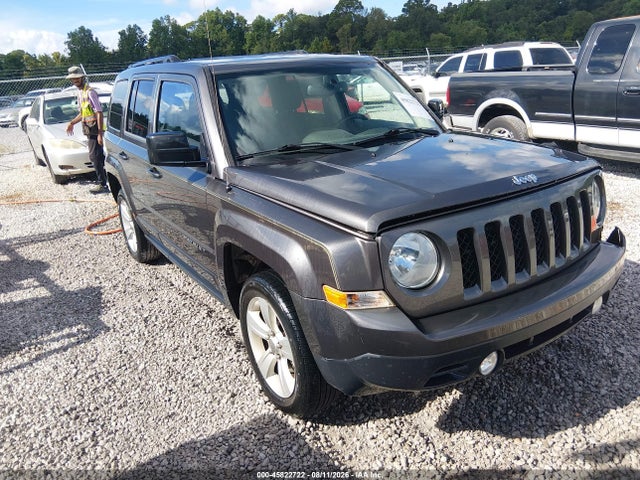 2016 Jeep Patriot Latitude მანქანა იყიდება აუქციონზე, vin: 1C4NJRFB8GD594369, აუქციონის ნომერი: 45822722