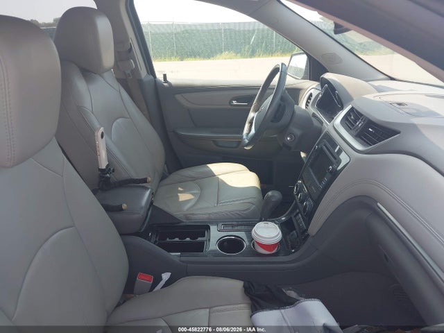 Продажа на аукционе авто 2017 Chevrolet Traverse 2lt, vin: 1GNKVHKDXHJ122421, номер лота: 45822776