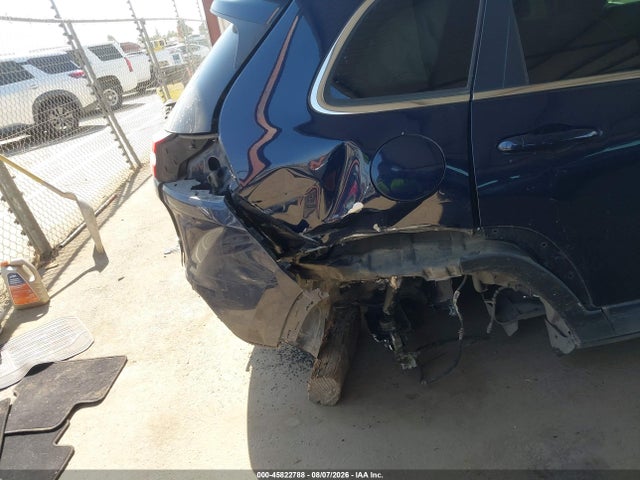 Jeep Cherokee Latitude 2016 1C4PJMCS8GW279687 Image 6