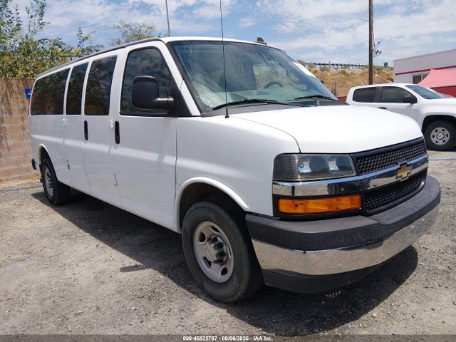 Chevrolet Express 3500 Lt 2018 1GAZGPFG4J1213456 Image 1