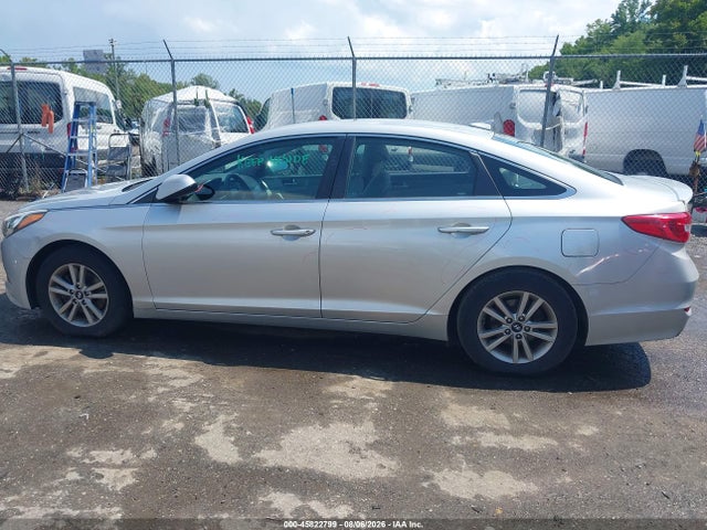 2016 Hyundai Sonata მანქანა იყიდება აუქციონზე, vin: 5NPE24AFXGH405659, აუქციონის ნომერი: 45822799