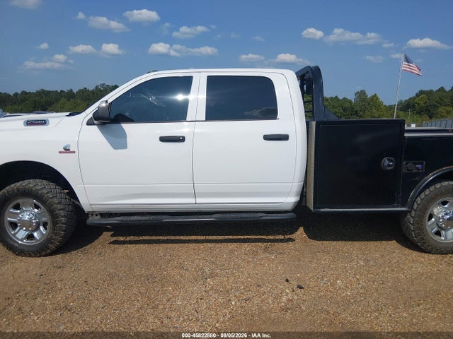 45822880 :رقم المزاد ، 3C6UR5HL7MG539016 vin ، 2021 Ram 2500 Tradesman  4x4 8' Box مزاد بيع