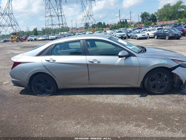Hyundai ELANTRA SEL 2022 5NPLS4AG3NH082603 Image 14