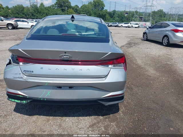 Hyundai ELANTRA SEL 2022 5NPLS4AG3NH082603 Image 17