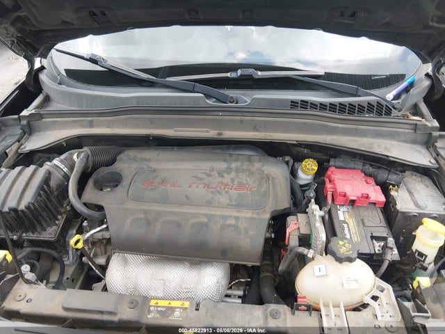Jeep Renegade Latitude 4x4 2018 ZACCJBBBXJPJ44944 Image 10