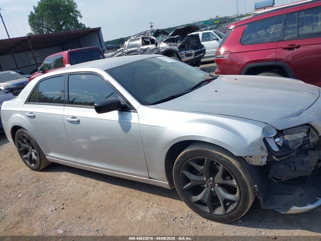 Aukcja sprzedaży 2022 Chrysler 300 Touring, vin: 2C3CCAAG6NH177505, numer aukcji: 45822916