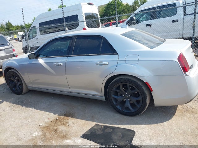 Aukcja sprzedaży 2022 Chrysler 300 Touring, vin: 2C3CCAAG6NH177505, numer aukcji: 45822916