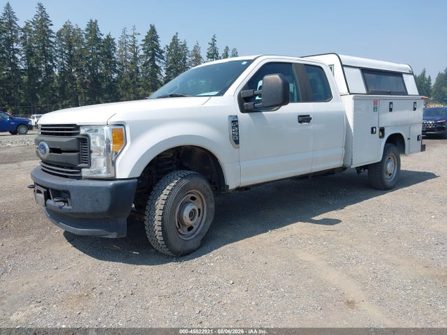 Ford F-250 Xl 2017 1FD7X2B61HEE07438 Image 2
