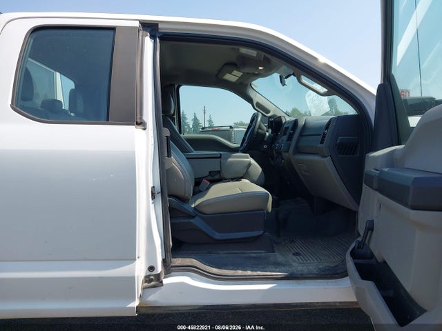 Ford F-250 Xl 2017 1FD7X2B61HEE07438 Image 5