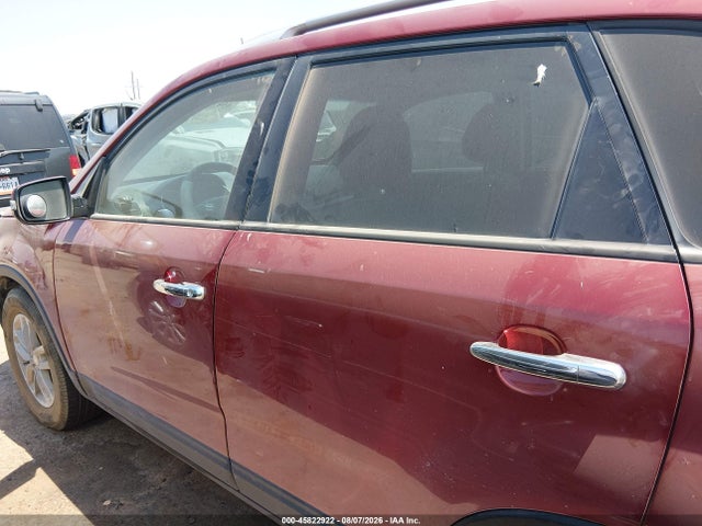 2015 Kia Sorento Lx მანქანა იყიდება აუქციონზე, vin: 5XYKT3A66FG570401, აუქციონის ნომერი: 45822922
