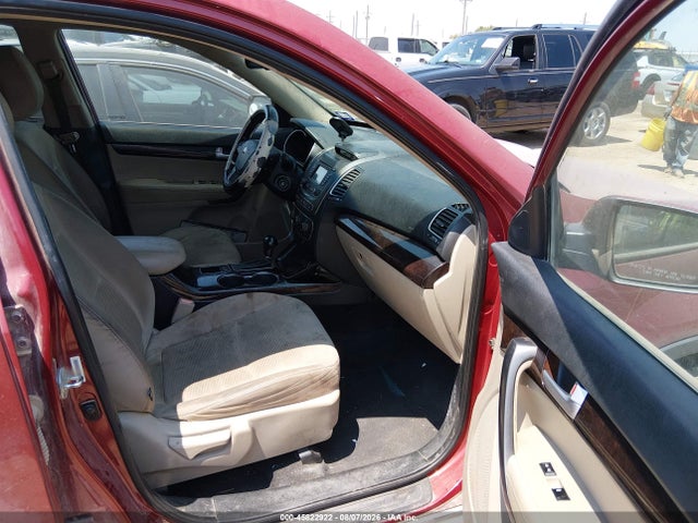 2015 Kia Sorento Lx მანქანა იყიდება აუქციონზე, vin: 5XYKT3A66FG570401, აუქციონის ნომერი: 45822922